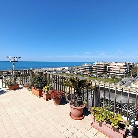 Casa Paradiso Lido di Ostia Bagian luar foto