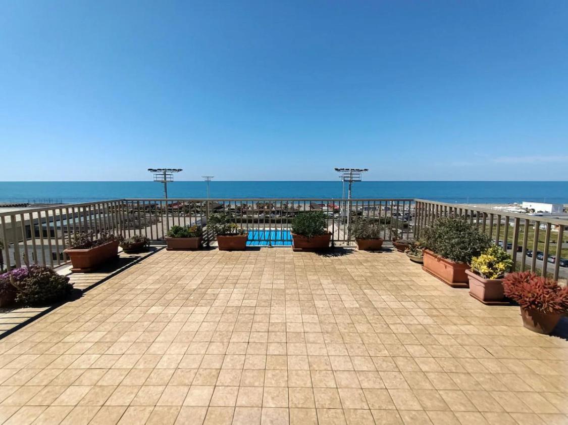 Casa Paradiso Lido di Ostia Bagian luar foto